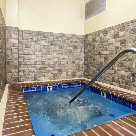 Comfort Inn & Suites Rogersville Εξωτερικό φωτογραφία