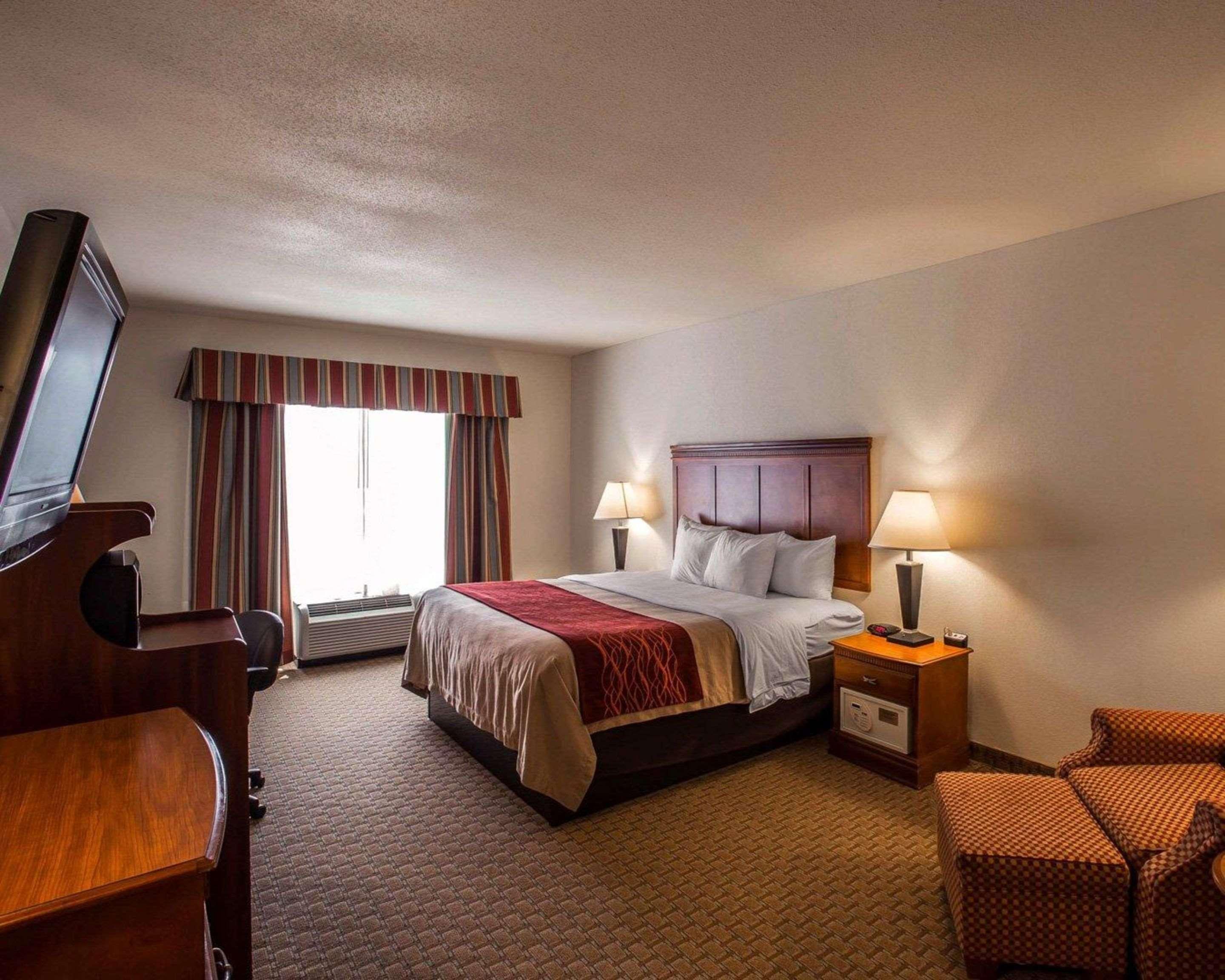 Comfort Inn & Suites Rogersville Εξωτερικό φωτογραφία