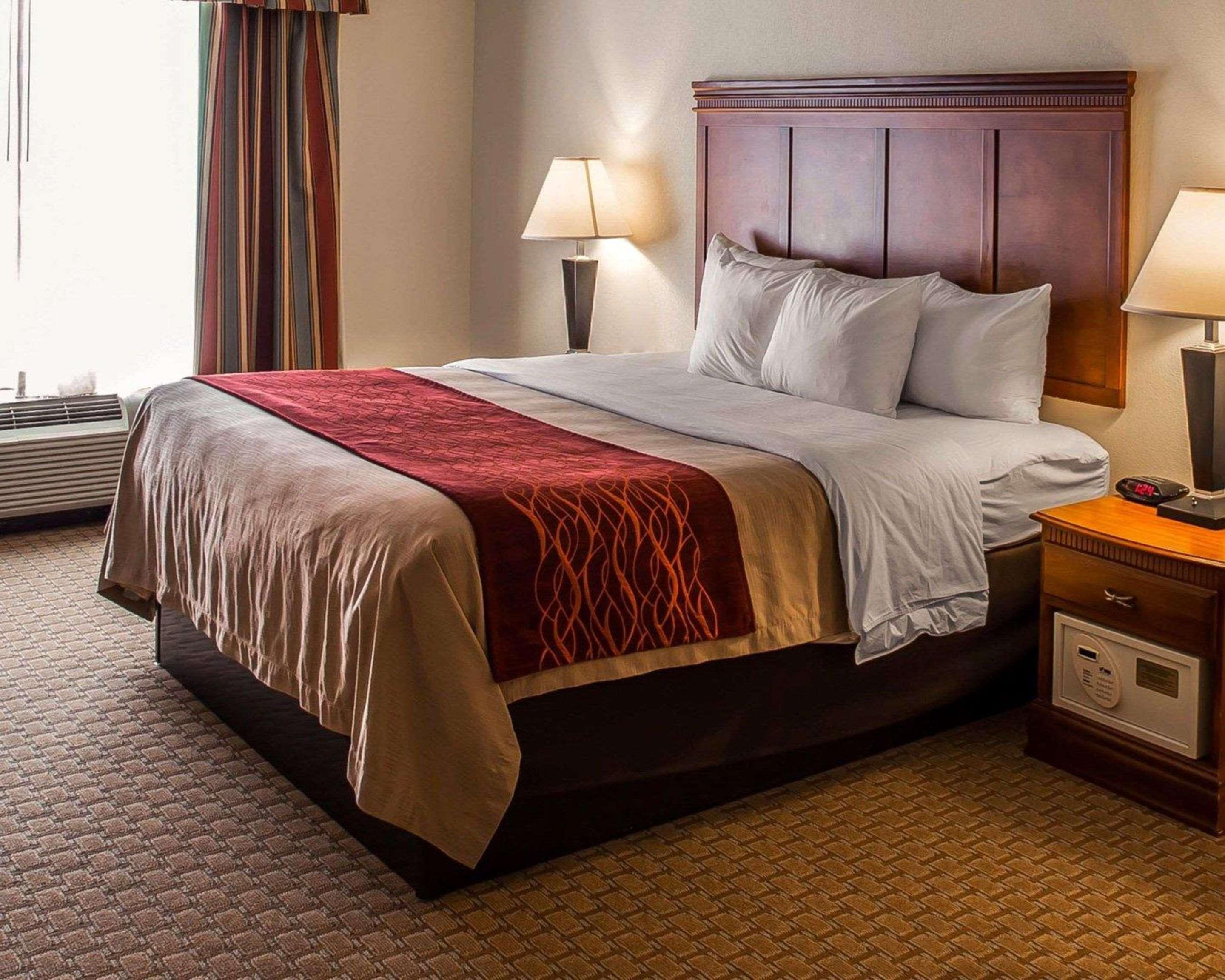 Comfort Inn & Suites Rogersville Εξωτερικό φωτογραφία