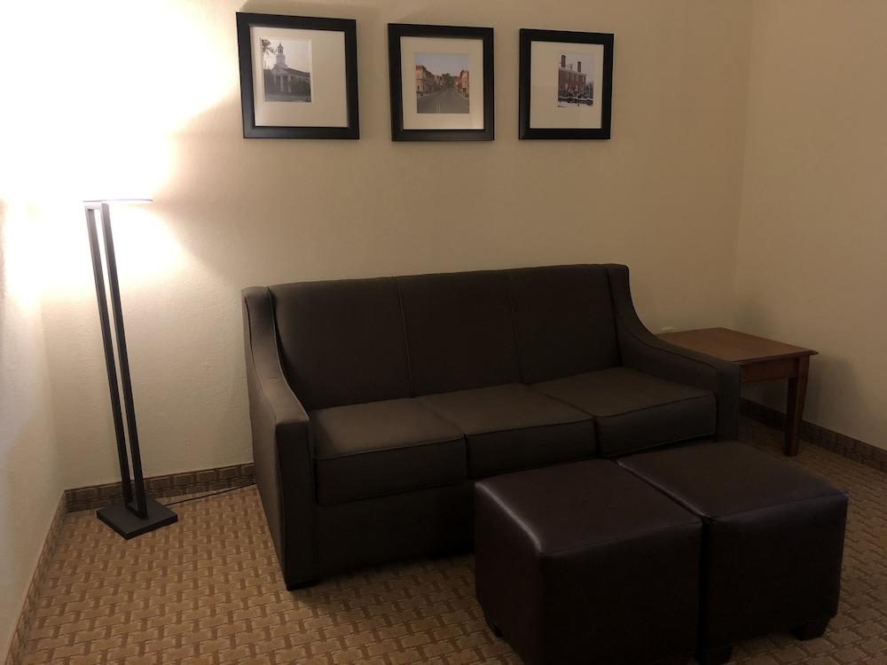 Comfort Inn & Suites Rogersville Εξωτερικό φωτογραφία