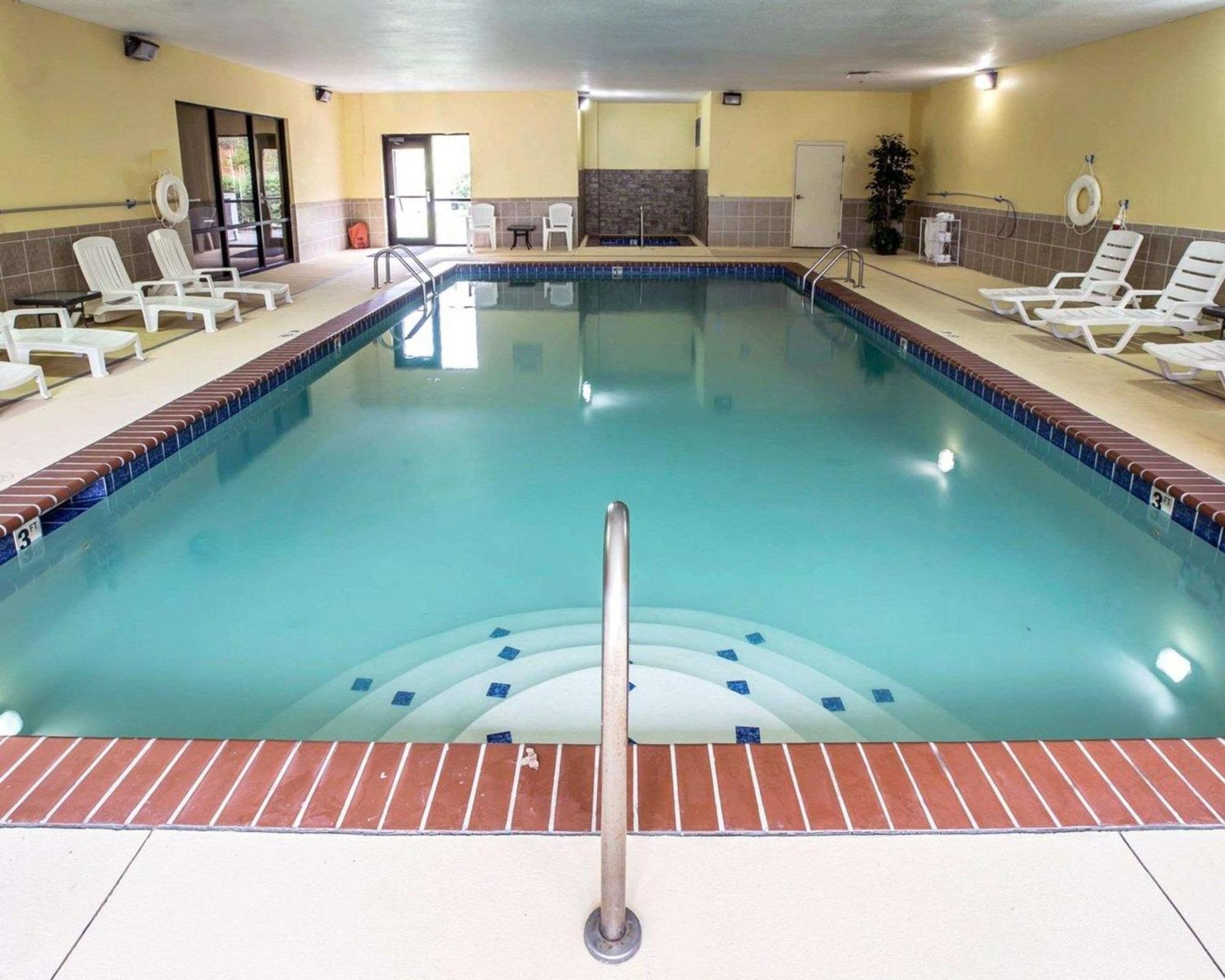 Comfort Inn & Suites Rogersville Εξωτερικό φωτογραφία